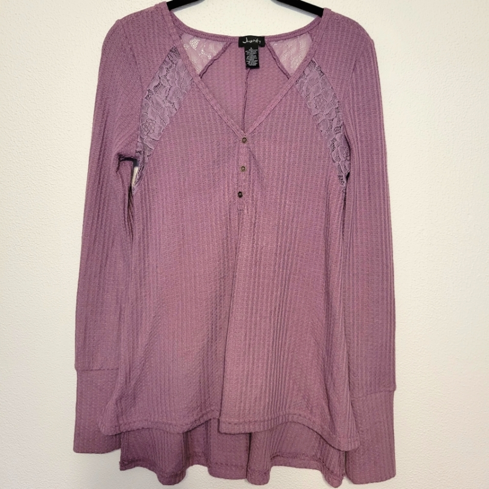 Justify lace cut out tops